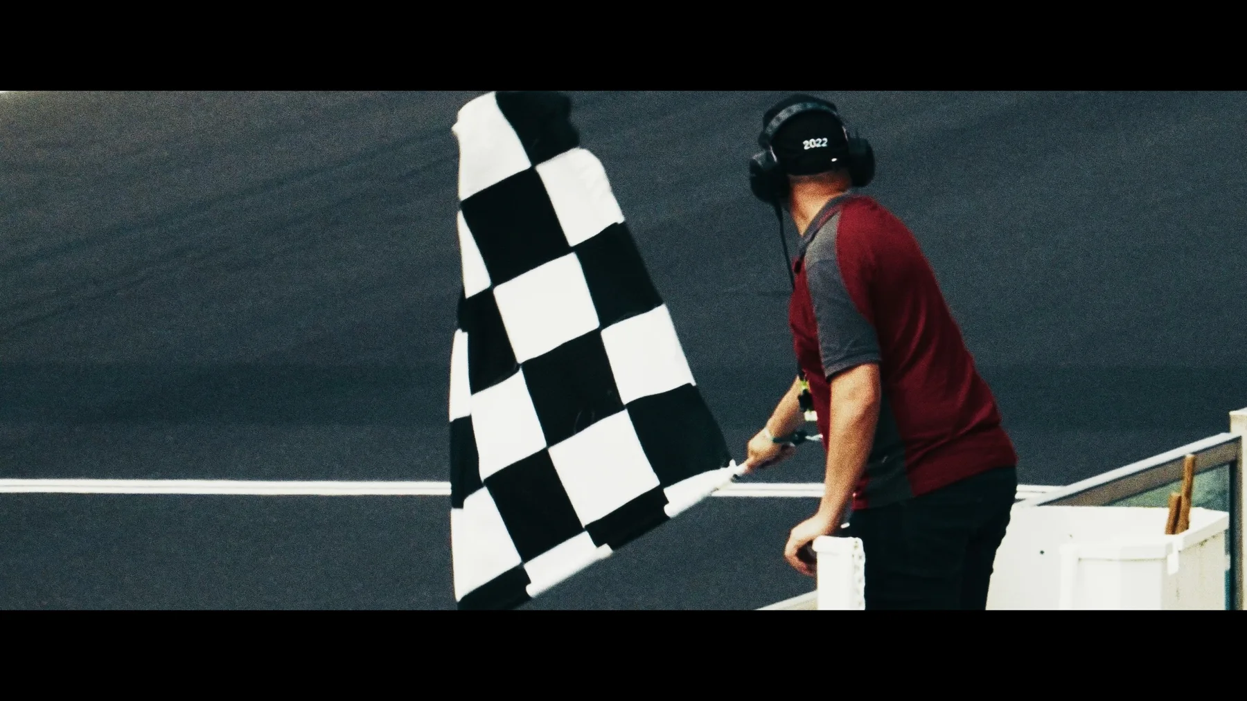 Preparations before the start — footage from the TCOS series